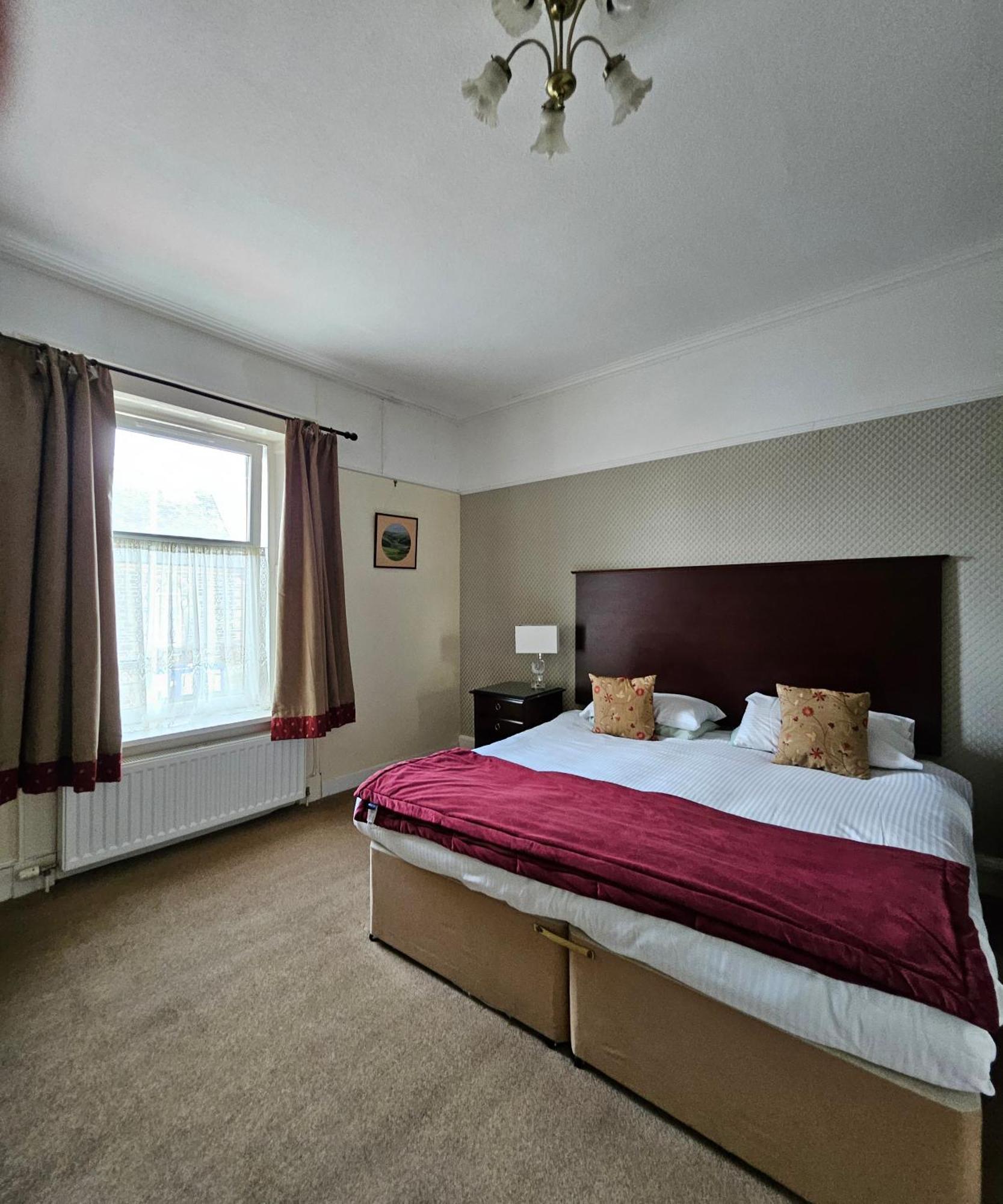 Station Hotel Portsoy Zewnętrze zdjęcie
