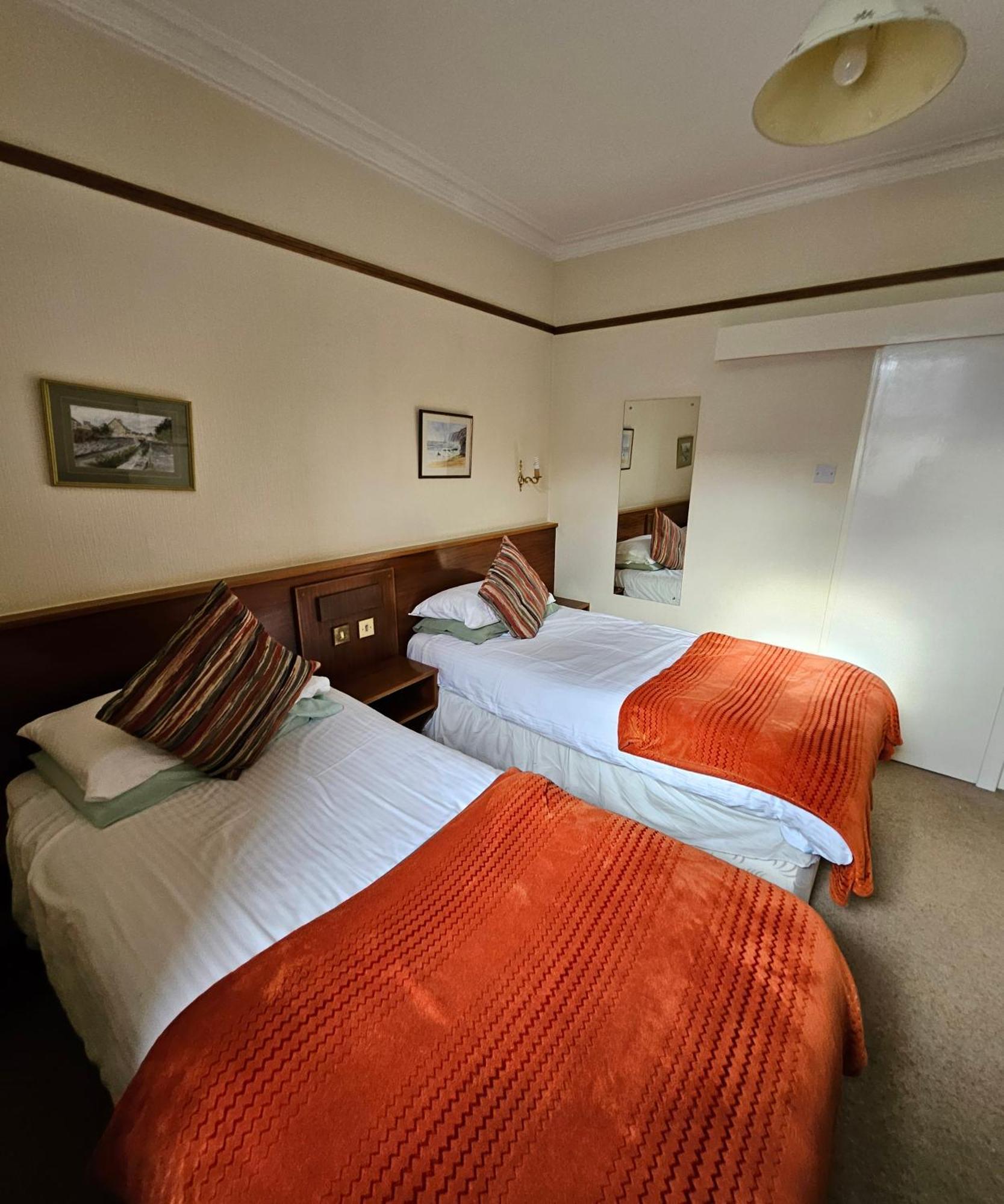 Station Hotel Portsoy Zewnętrze zdjęcie